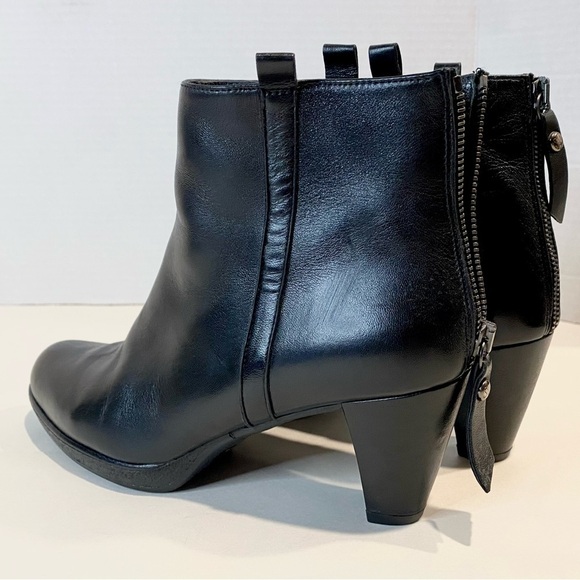 Mint Stuart Weitzman Black Leather Boots Size 6 M - Picture 2 of 14